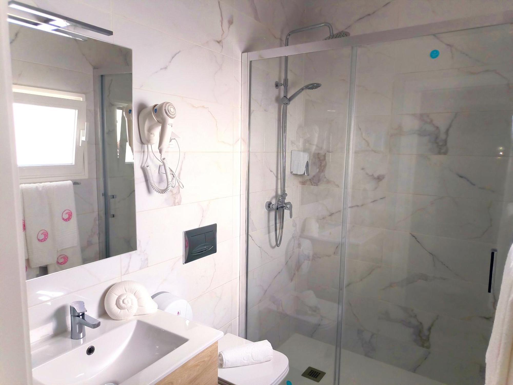 Mar Rosa, Estacionamento Gratuito Apartman Nazaré Kültér fotó
